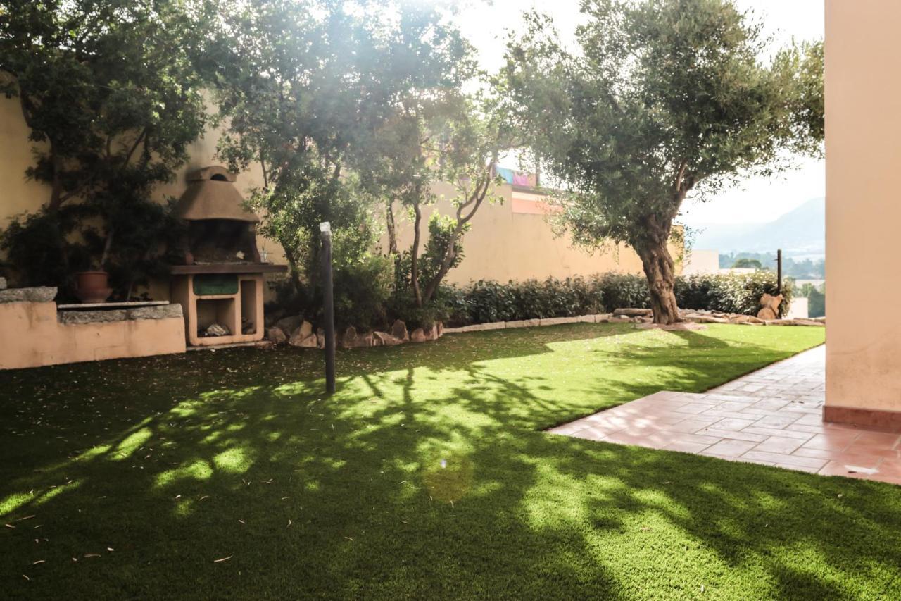 Rental Villa Bb Olbia Bagian luar foto