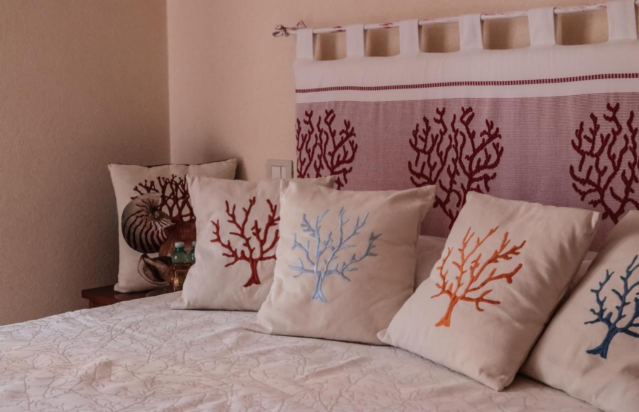 Rental Villa Bb Olbia Bagian luar foto
