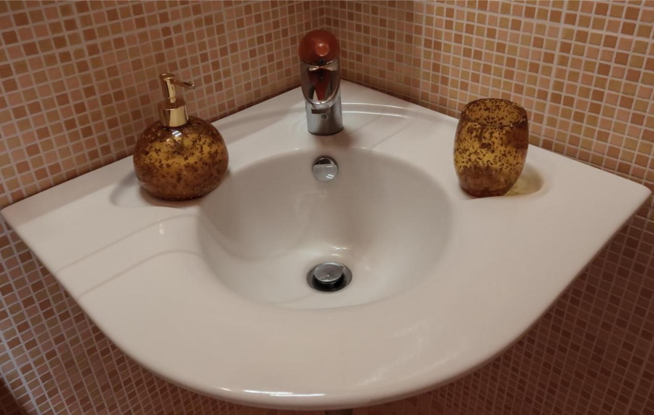 Rental Villa Bb Olbia Bagian luar foto